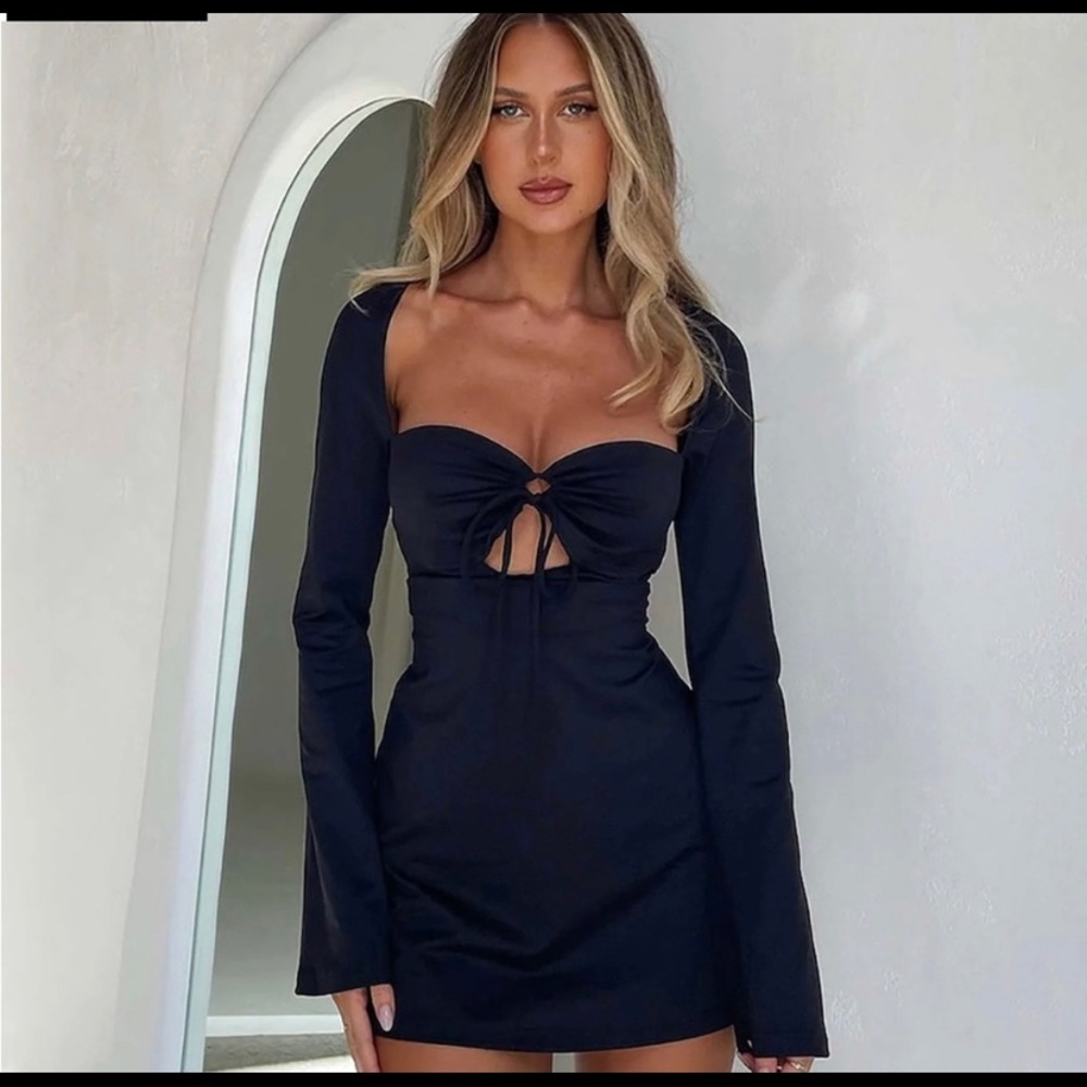 Size Medium. NWT